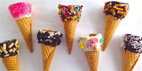 how-to-decorate-ice-cream-cones-dipped-ice-cream image