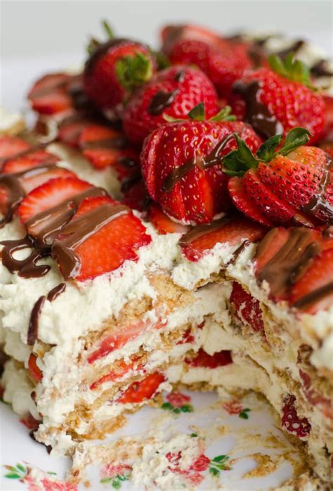 recipe-no-bake-strawberry-icebox-cake-kitchn image