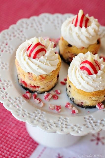 mini-peppermint-cheesecakes-with-oreo-crust-life image