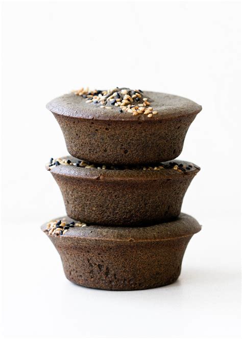 black-sesame-mochi-muffins-eat-cho-food image