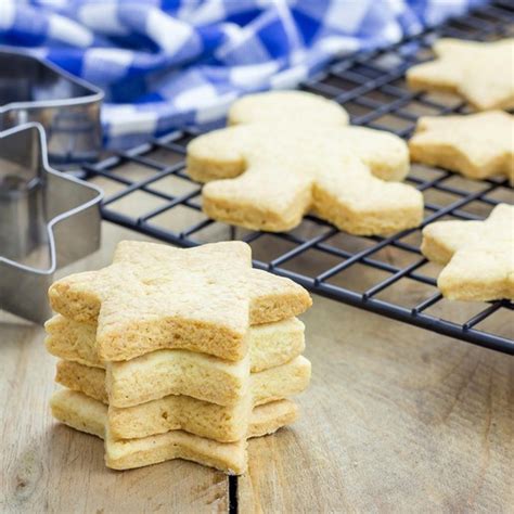 classic-sugar-cookies-recipe-rogers-lantic-sugar image