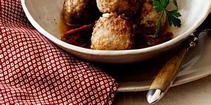 meatballs-in-white-wine-sauce-with-rustic-bread image