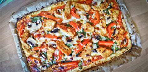 low-carb-cauliflower-pizza-recipe-traineatgaincom image