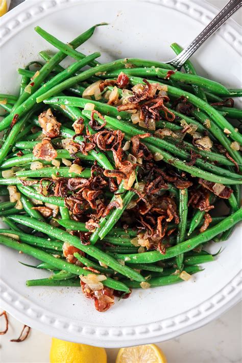 haricots-verts-with-bacon-and-fried-shallots-tipps-in image
