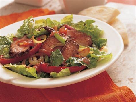 grilled-beef-fajita-salad-recipe-lifemadedeliciousca image
