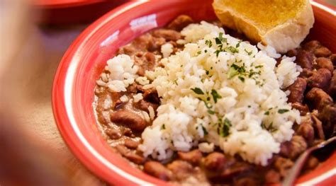 slow-cooker-red-beans-and-rice-recipe-camellia-brand image