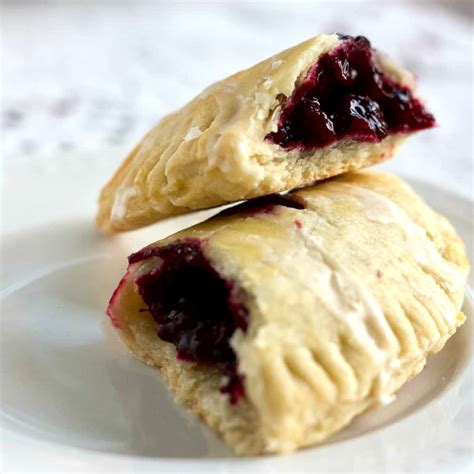 hand-pies-recipe-with-blackberry-filling-homemade image