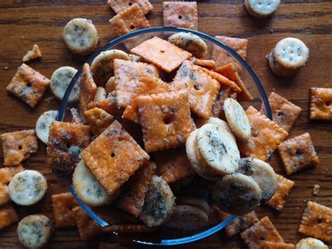 these-flavor-packed-cheese-crackers-are-the-perfect image