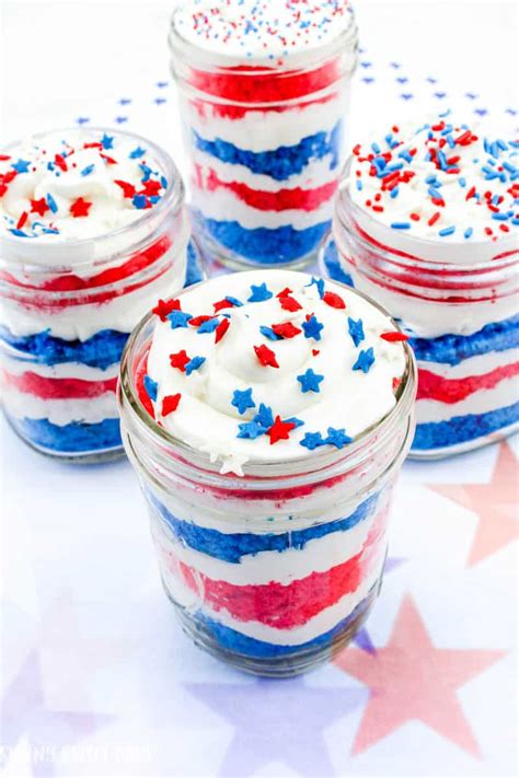 30-patriotic-4th-of-july-cakes-cupcakes-saving image
