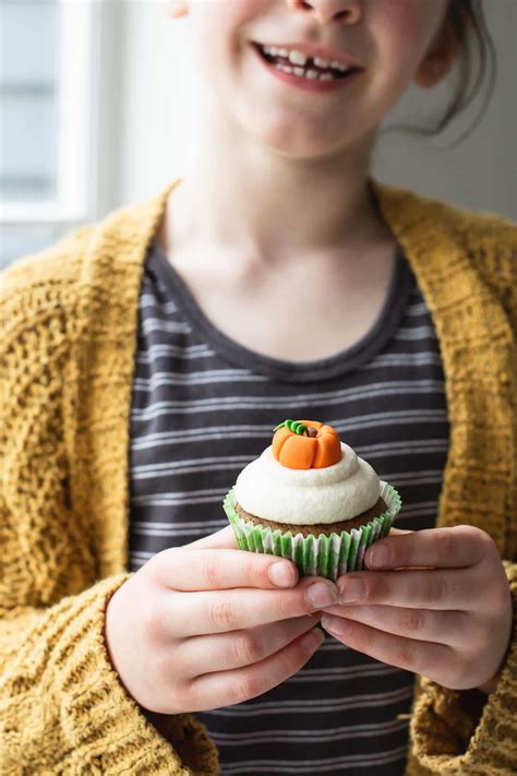 vegan-pumpkin-cupcakes-my-goodness-kitchen image