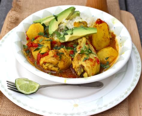 sudado-de-pollo-colombian-style-chicken-stew image