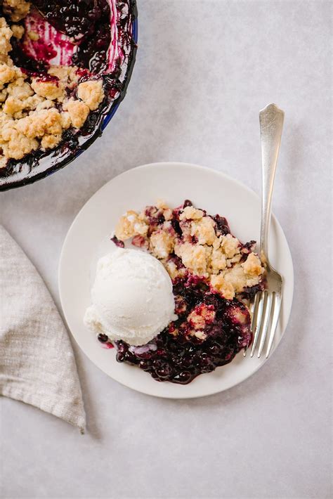 the-best-blueberry-crisp-baked-bree image