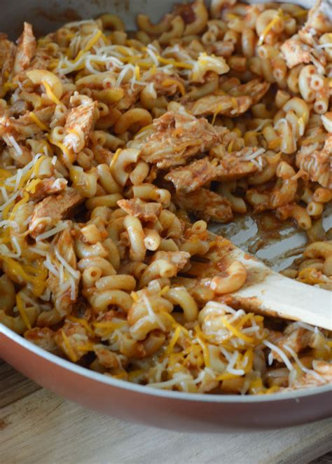 one-pan-chicken-taco-pasta-mommy-hates-cooking image