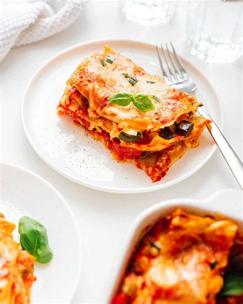easy-vegetarian-lasagna-recipe-live-eat-learn image