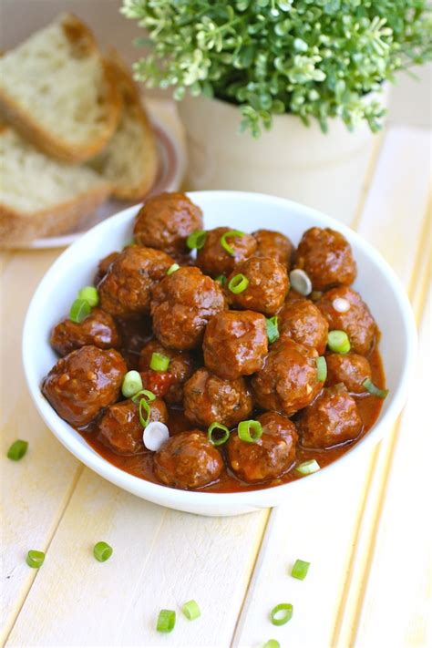 spanish-style-meatballs-grab-a-plate image