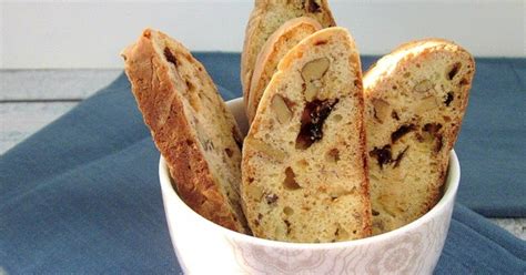 walnut-and-date-biscotti-no-frills image