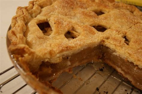 best-apple-varieties-for-pies-chef-heidi-fink image