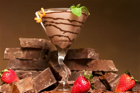 amazing-chocolate-cherry-martini-mocktail-second image