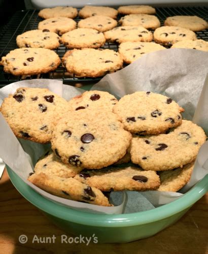 aunt-rockys-low-carb-toll-house-cookies-gluten image