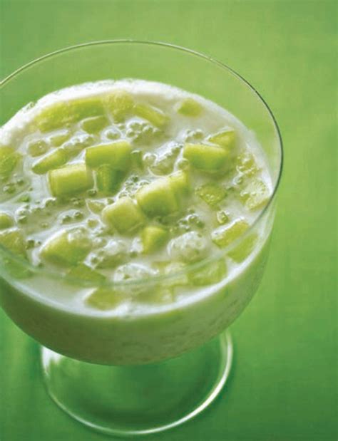 tapioca-pearls-with-sweet-coconut-and-honeydew image