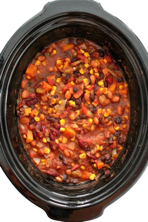 slow-cooker-vegetarian-chili-vegan-gluten-free-allergy image