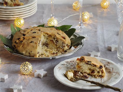 pandolce-the-traditional-christmas-genoa-cake image