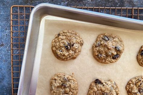 how-to-make-oatmeal-cookies-from-scratch image