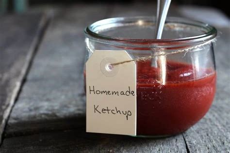 quick-homemade-ketchup-recipe-mommypotamus image