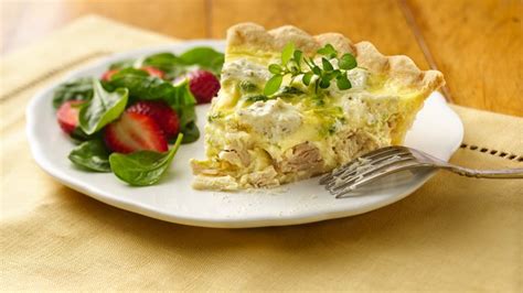 herbed-chicken-and-broccoli-quiche image