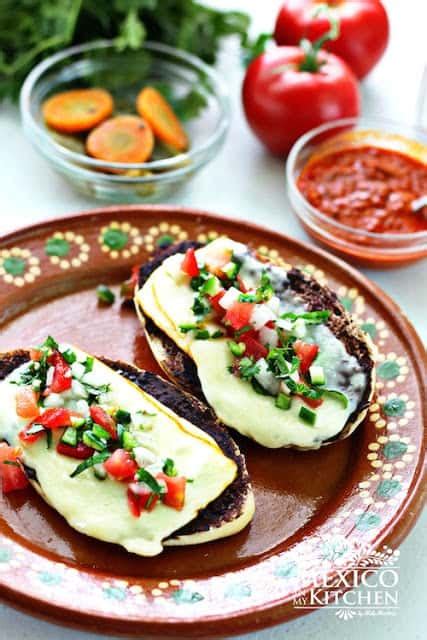 authentic-mexican-molletes-recipe-mexican image