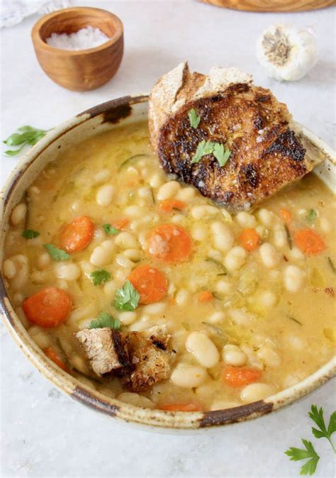 white-bean-stew-recipe-veggie-society image