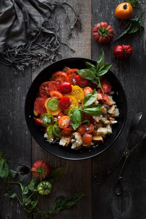 simple-tomato-panzanella-salad-the-simple-green image