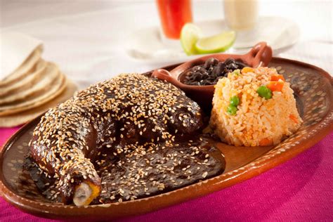 mexico-with-m-of-mole-eating-with-carmen-food-tours image