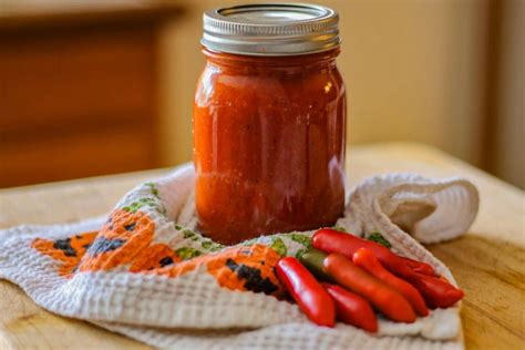 homemade-chili-sauce-using-serranos-peppers image