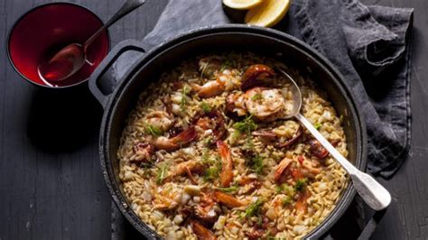 fennel-and-orzo-risotto-with-garlic-prawns image