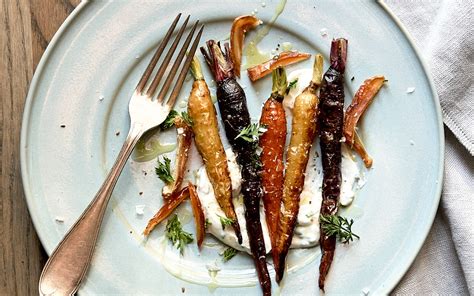 roasted-carrots-with-herbed-yogurt-sauce-new image