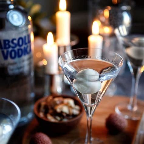 lychee-martini-recipe-absolut-drinks image