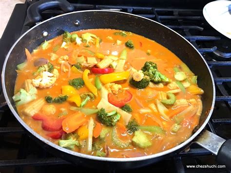 vegetables-in-thai-red-curry-vegan-thai-red-curry image