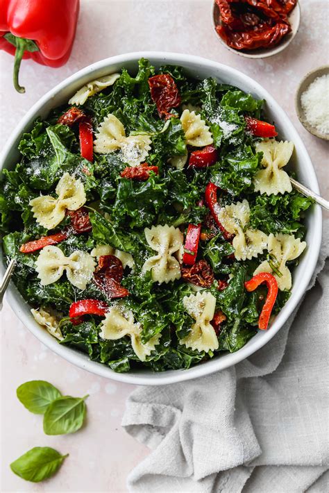 kale-pasta-salad-with-sun-dried-tomatoes-walder image