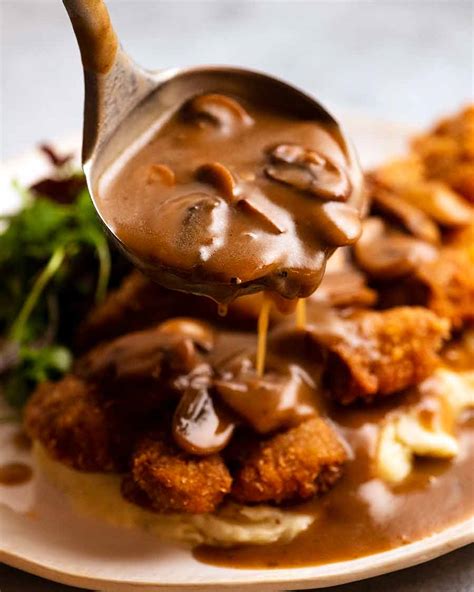 mushroom-gravy-recipetin-eats image
