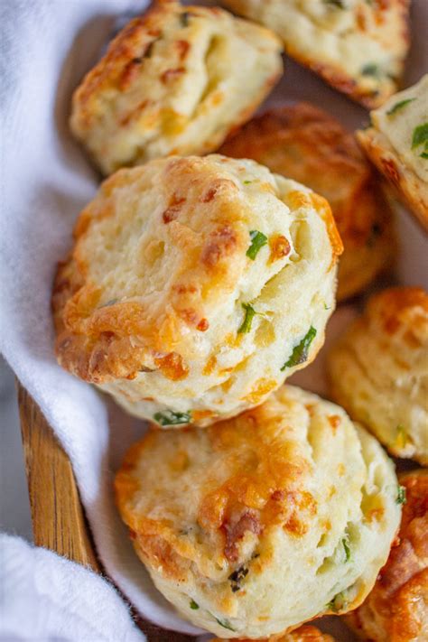 cheddar-and-green-onion-biscuits-easy-cheddar-biscuit image