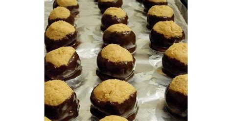 10-best-peanut-butter-coconut-chocolate-balls image