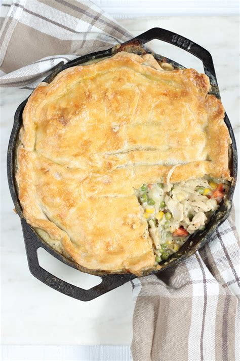 cast-iron-chicken-pot-pie-pie-crust-recipe-a image