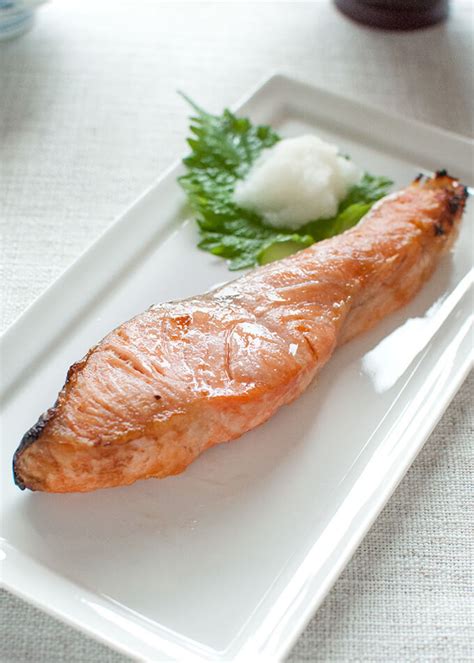 japanese-salmon-salted-salmon-recipetin-japan image