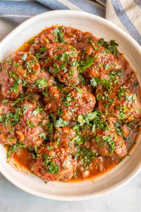 slow-cooker-bistro-chicken-thighs-family-food-on-the image