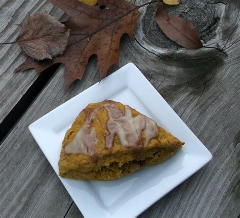 moist-pumpkin-scones-words-of-deliciousness image