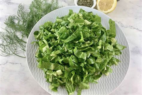 maroulosalata-a-simple-greek-lettuce-salad-salads image