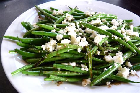 green-beans-with-feta-and-balsamic-vinegar-chinese image