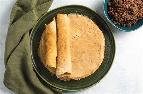 injera-ethiopian-sour-flatbread-recipe-the-spruce-eats image