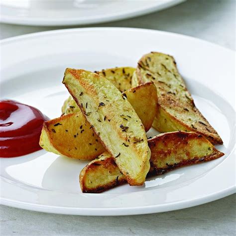 oven-fries-for-two-recipe-eatingwell image